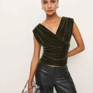 Reformation Amelia Knit Top Moss Green Velvet - Size S